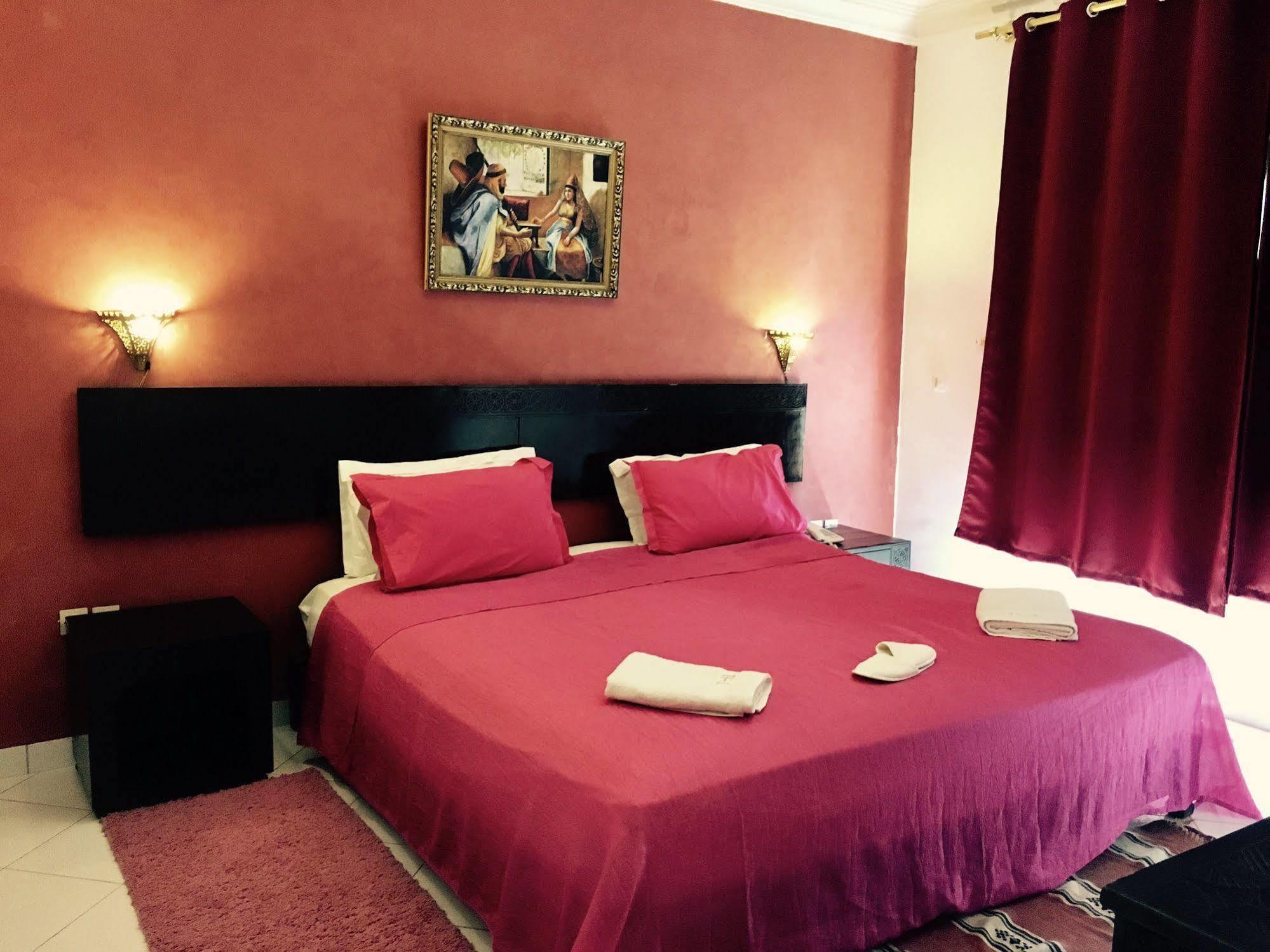 Hotel Tafoukt Marrákes Kültér fotó